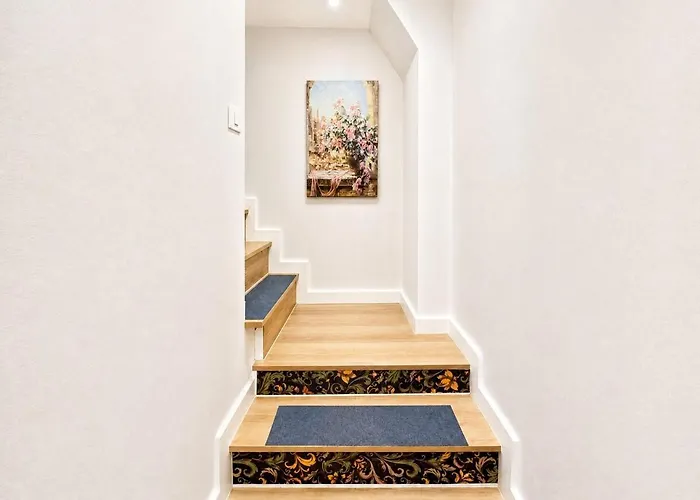 2 Bedroom Luxury & Spacious House In Sathorn ヴィラ バンコク都