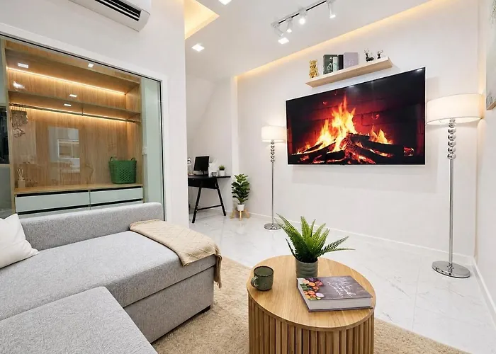 2 Bedroom Luxury & Spacious House In Sathorn バンコク都
