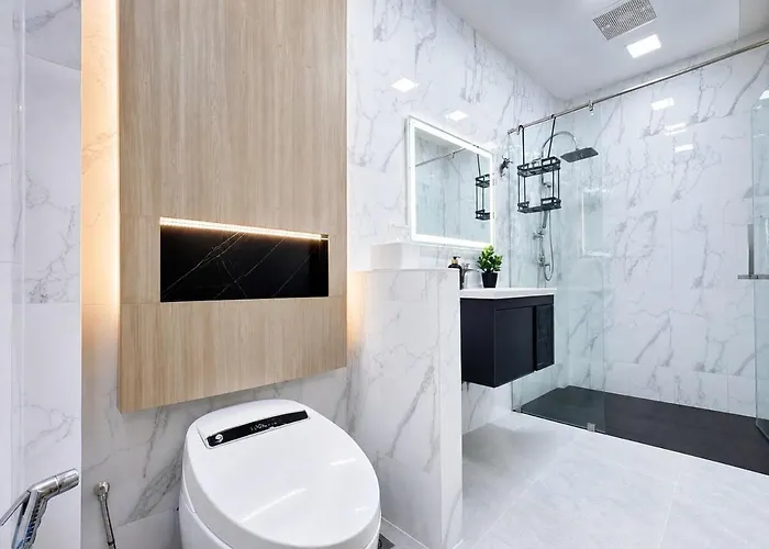 2 Bedroom Luxury & Spacious House In Sathorn バンコク都