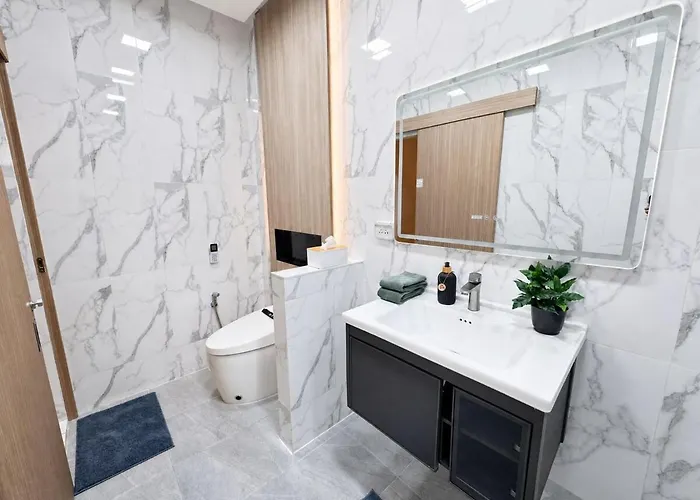 2 Bedroom Luxury & Spacious House In Sathorn バンコク都