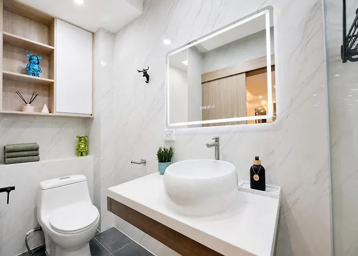 2 Bedroom Luxury & Spacious House In Sathorn ヴィラ