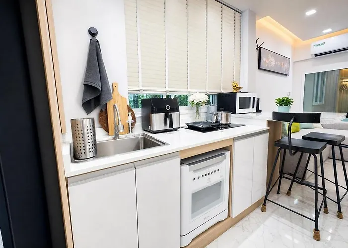 2 Bedroom Luxury & Spacious House In Sathorn ヴィラ *