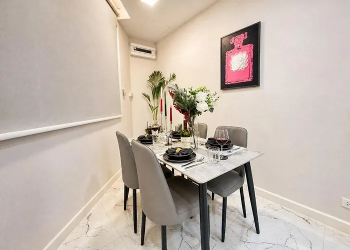 2 Bedroom Luxury & Spacious House In Sathorn * バンコク都