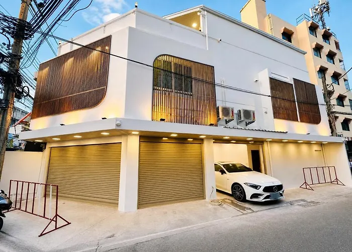 2 Bedroom Luxury & Spacious House In Sathorn *