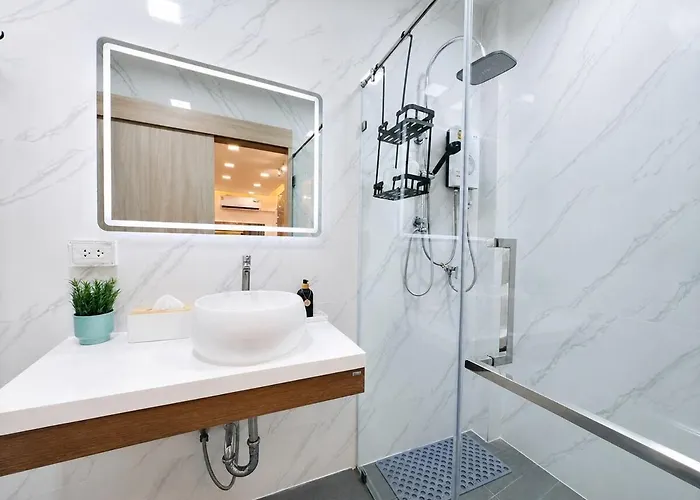 2 Bedroom Luxury & Spacious House In Sathorn *